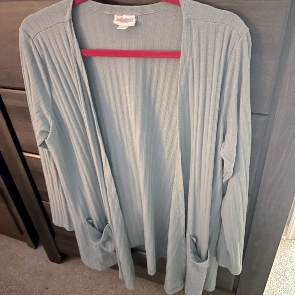 GENTLY LOVED LULAROE SWEATER IN GREY OR BEIGE